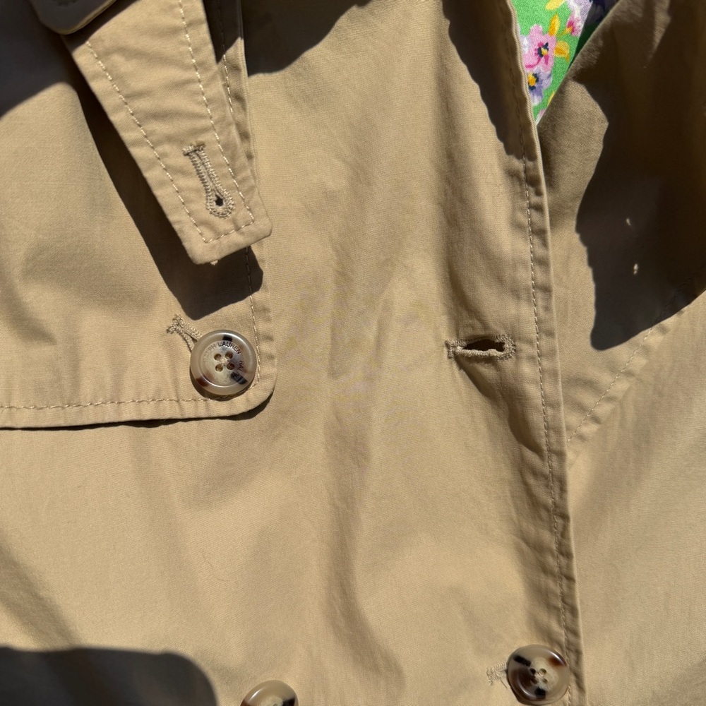 Ralph Lauren Girl’s Tan Double-Breasted Belted Trench Coat Size 14 - Picture 10 of 11